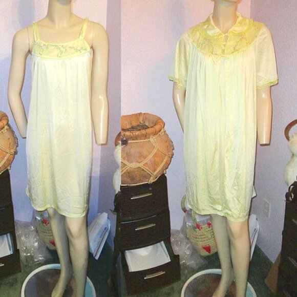 Vintage America Other - Vtg Nightgown & Robe Peignoir Set Size M Satin 2 Piece Lace Embroidered 60s